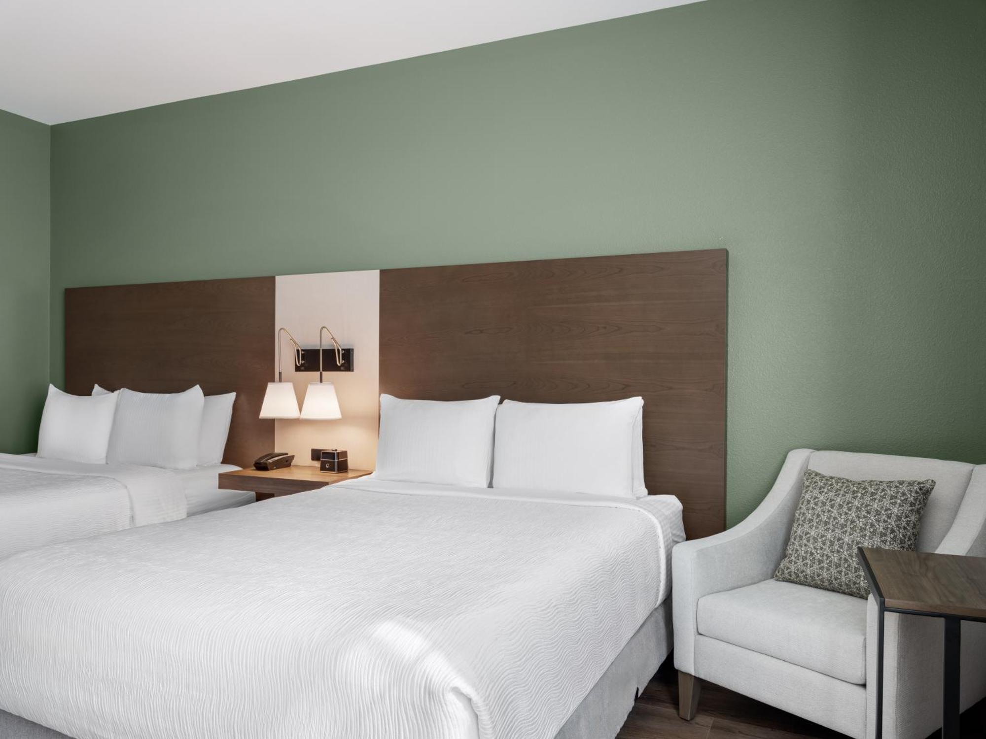 La Quinta Inn And Suites By Wyndham Линкольн Экстерьер фото