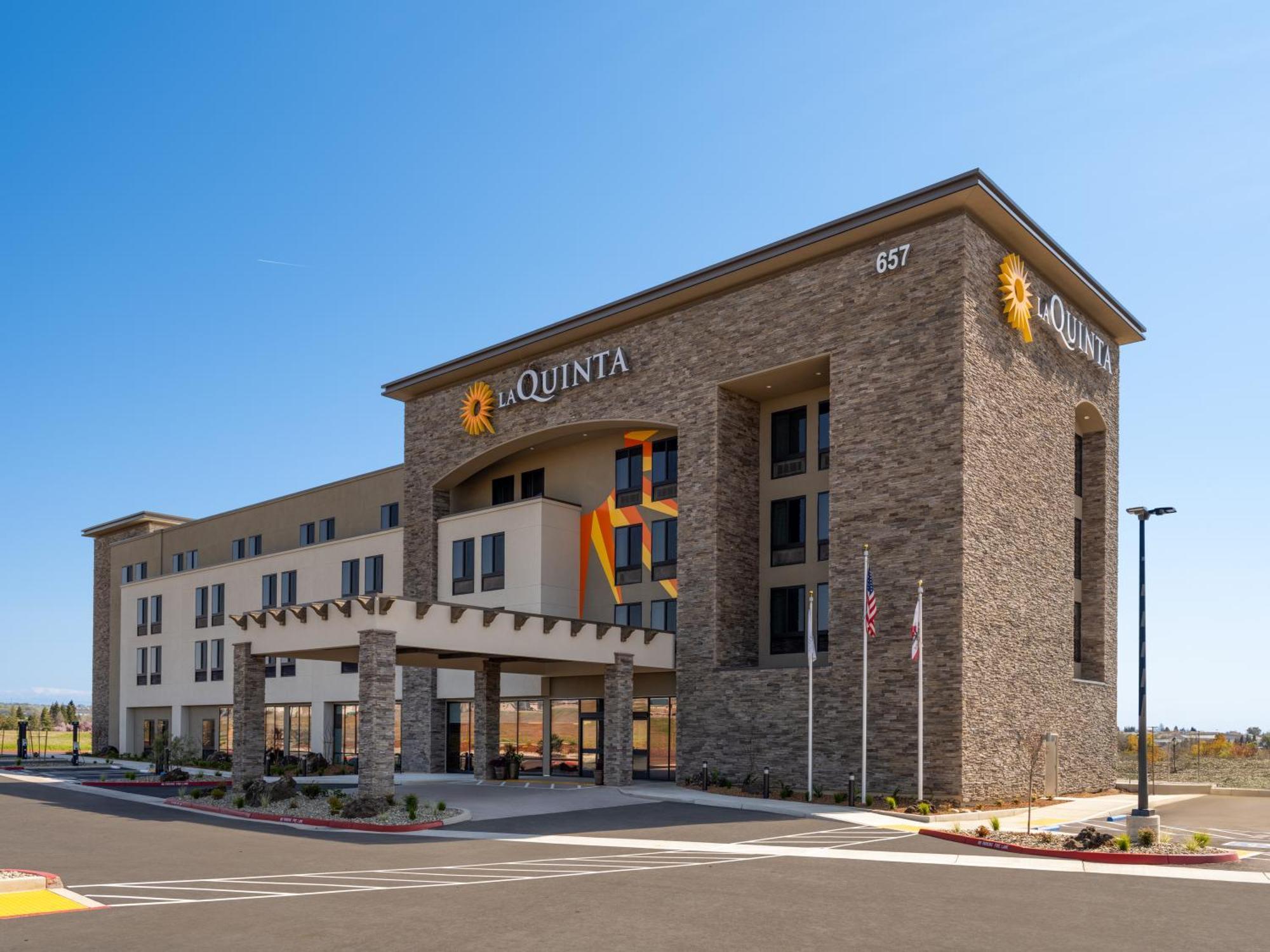 La Quinta Inn And Suites By Wyndham Линкольн Экстерьер фото