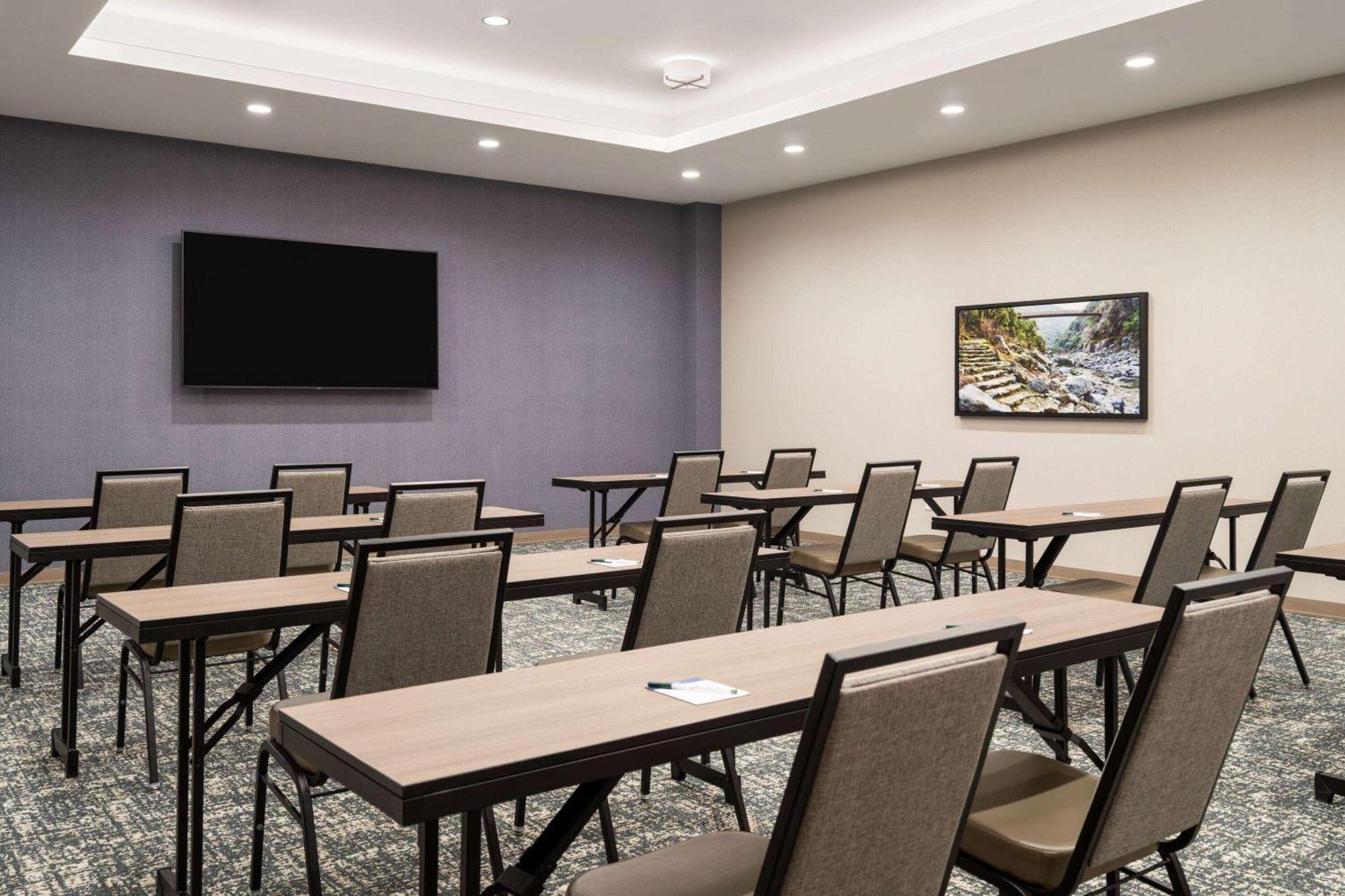 La Quinta Inn And Suites By Wyndham Линкольн Экстерьер фото