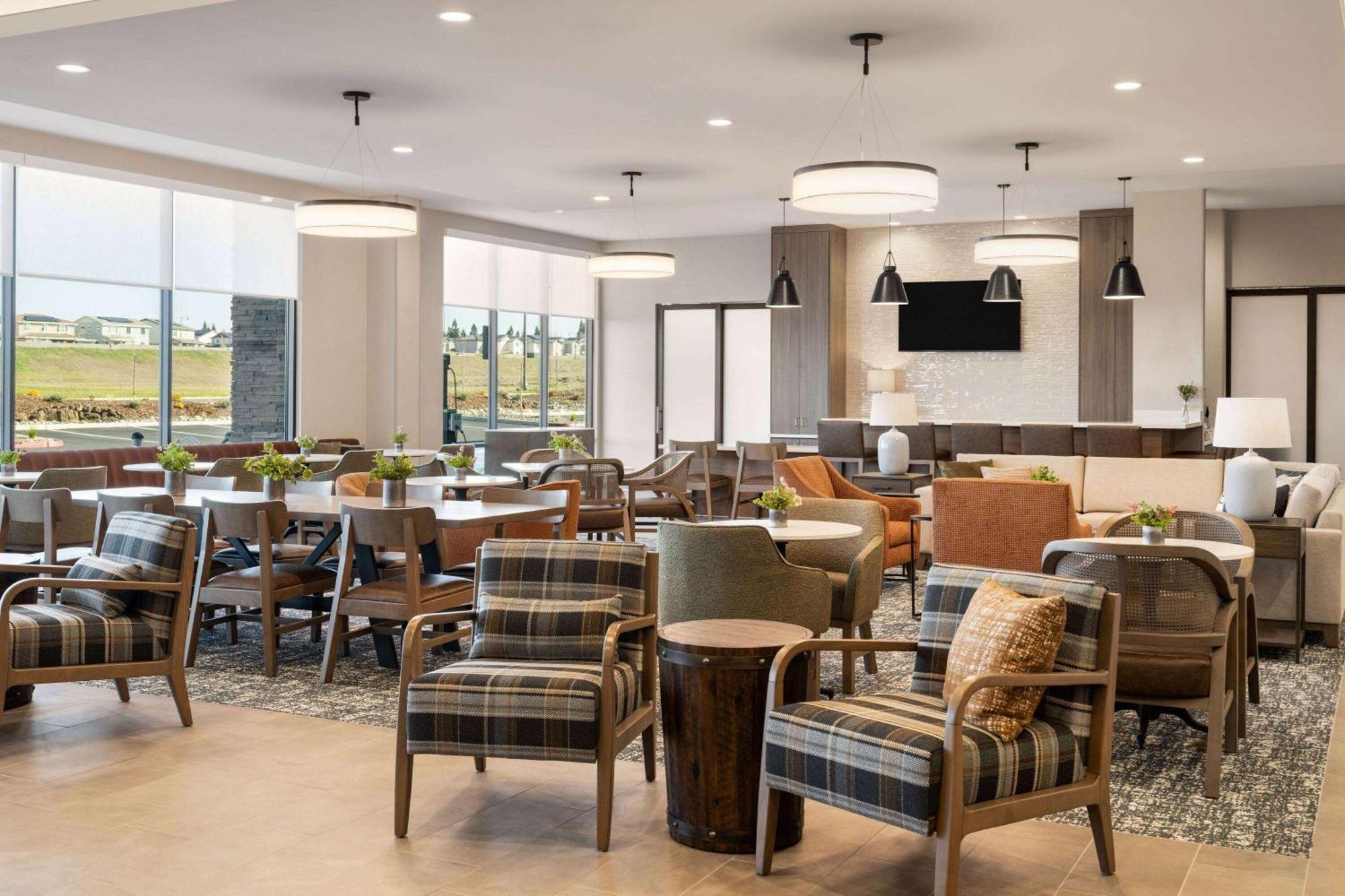 La Quinta Inn And Suites By Wyndham Линкольн Экстерьер фото